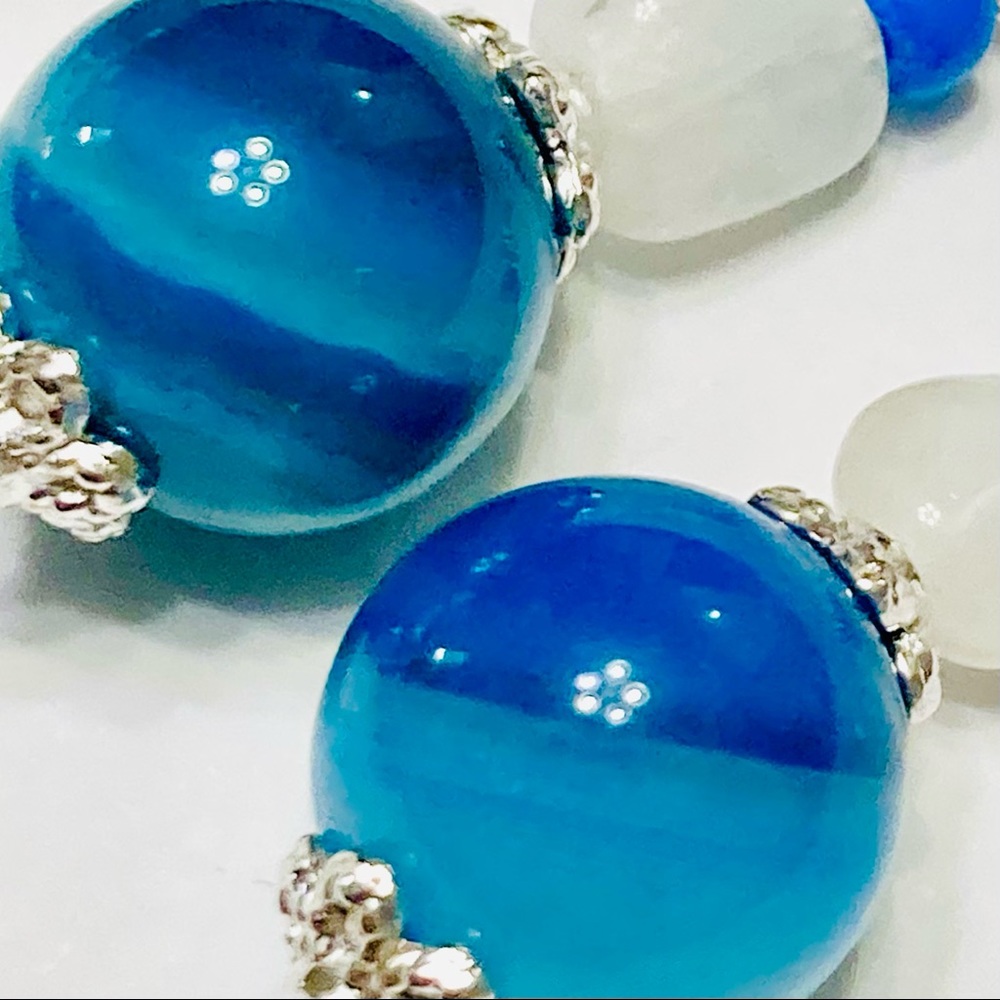 Coordinated Set Onyx Stone Pendant With Moonstone Necklace & Matching Earrings🦋 - Picture 10 of 14